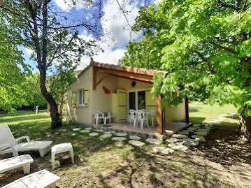 Hotel Logis Le Ceans 2*